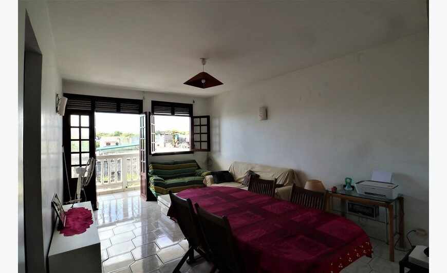 Baie Mahault - Appartement En 1Er Etage