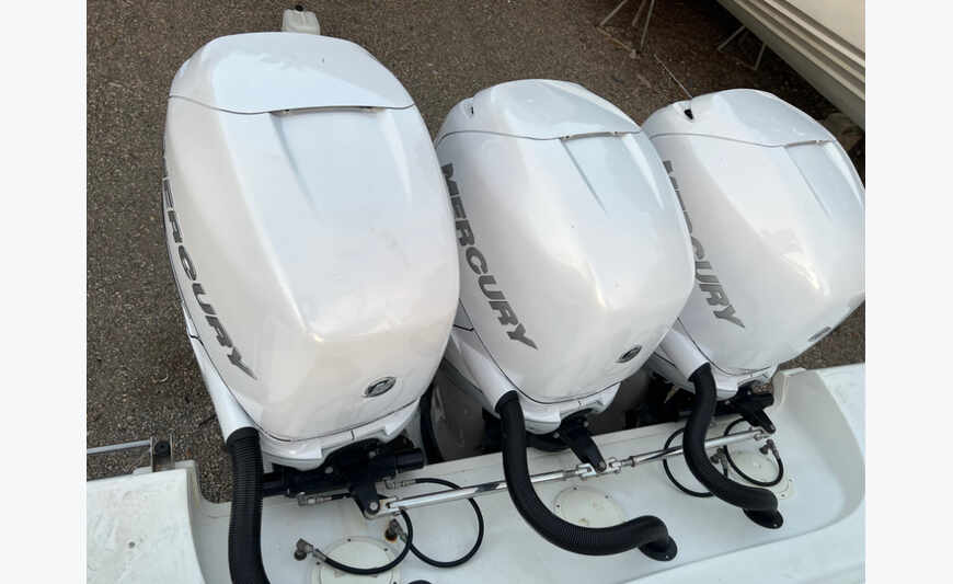 3 motores MERCURY VERADO V6 350HP