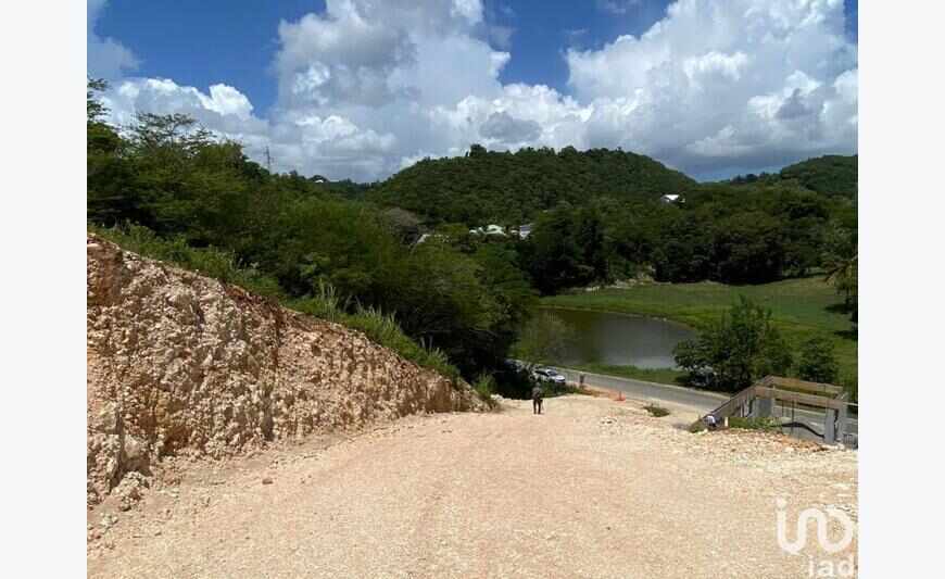 Terrain 5 000 m²