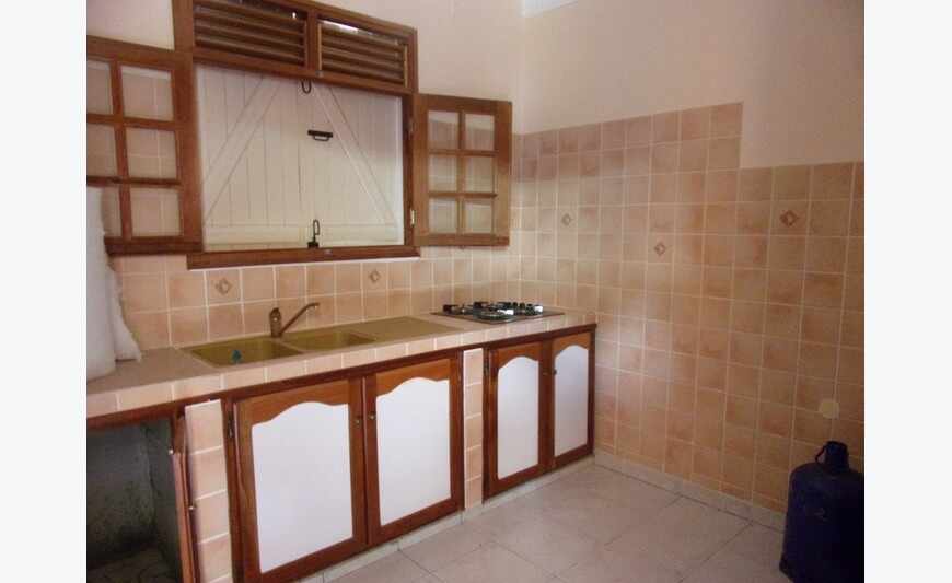A Baillif Maison Avec Un Etage De Type T7