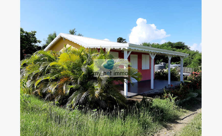 SAINT-FRANCOIS - CHARMANTE MAISON T3 MEUBLEE - SECTEUR CALME