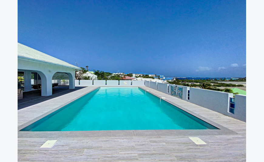 Villa F4 + 4 appartements T2
