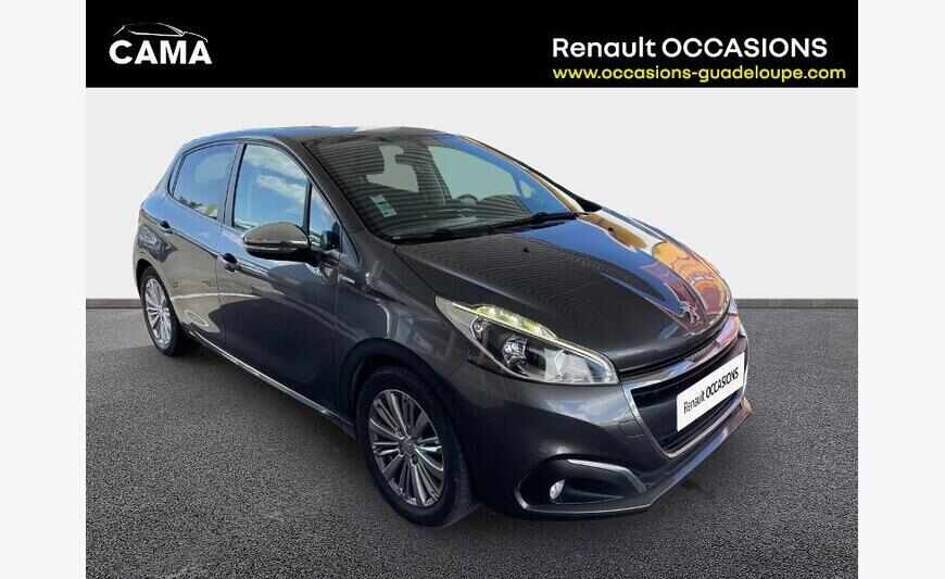 Peugeot 208 1.2 PureTech 82ch St