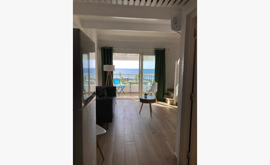 A louer T2 en duplex proche marigot