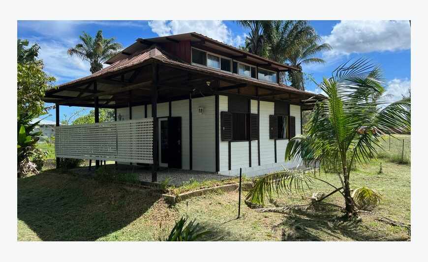 Magnifique petite maison sur une...
