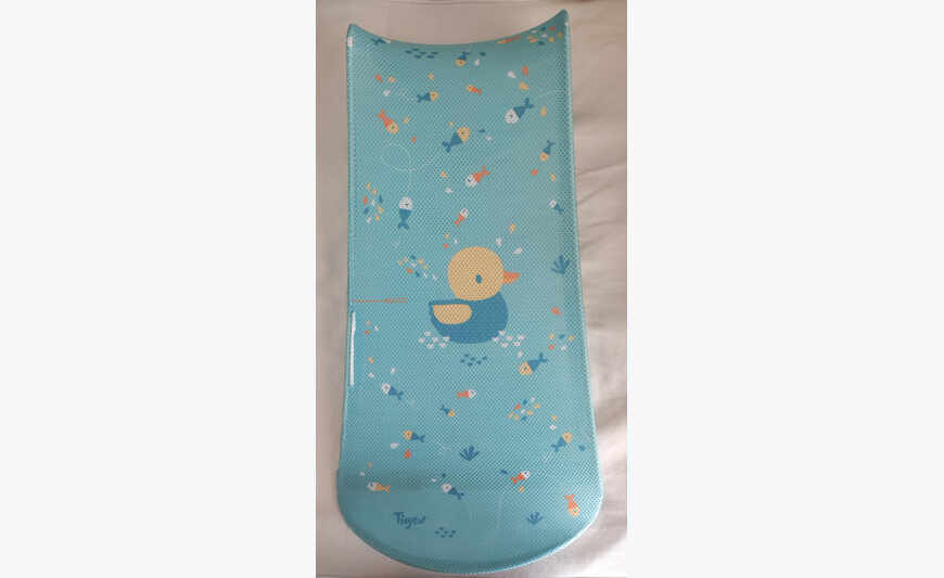 Baby bath bouncer from the brand Tigex