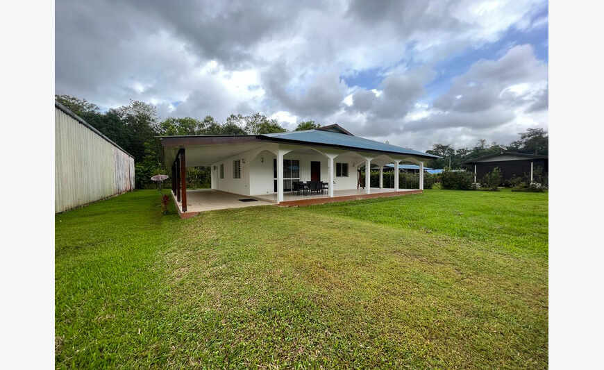 Maison à louer avec 4 pièces à 10...