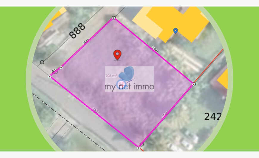 Beau terrain plat 665 m²