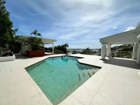 Villa - 4 bedrooms - Private pool - Sea view
