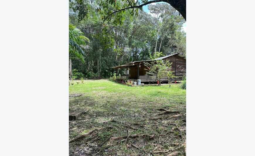 Dpt (973), sur Matoury 2 maison en bois