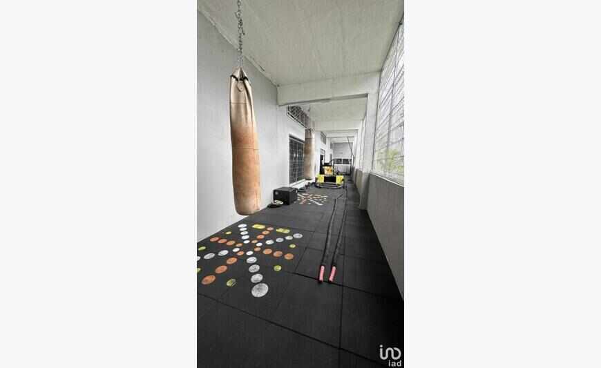 Surface diverse 535 m²