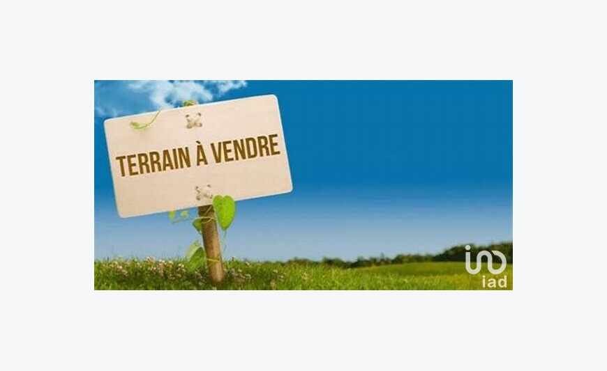 Terrain 800 m²