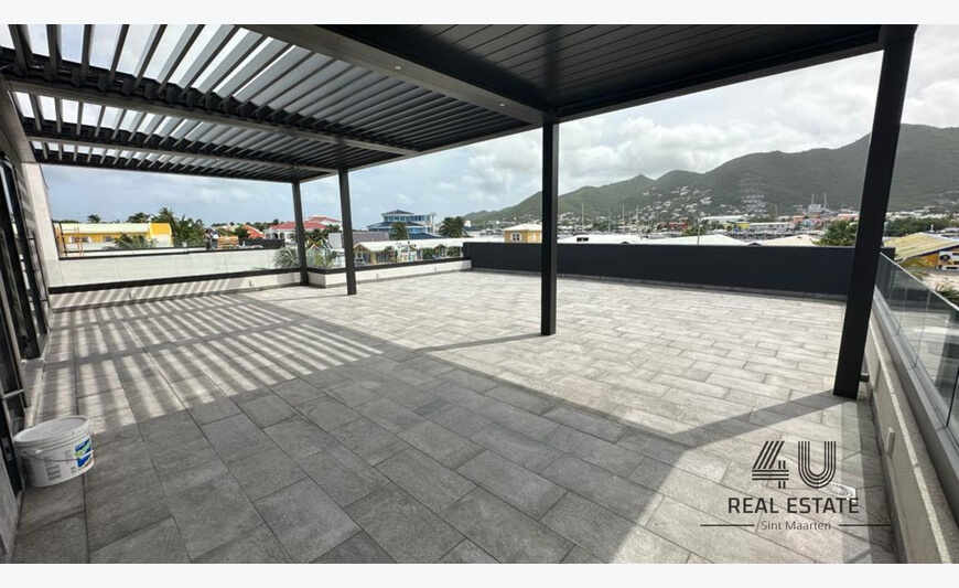 RESTAURANT A LOUER – THE HILLS RESIDENCE – SIMPSON BAY