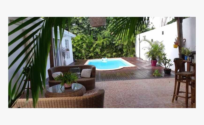 Le Gosier maison P4 de 96 m² piscine...