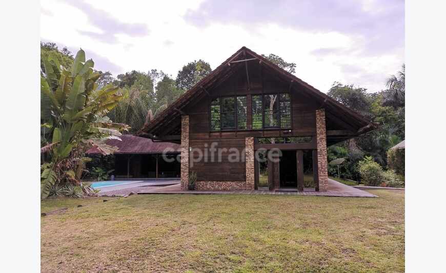 Roura maison T5 de 193 m² - Terrain...