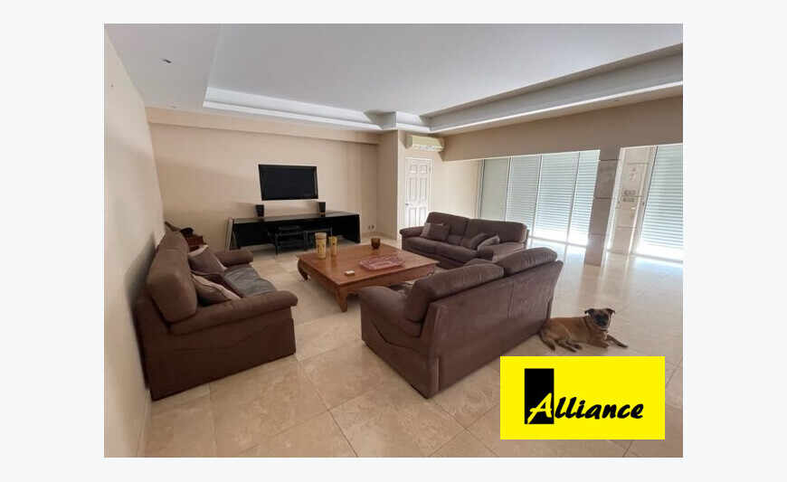 villa vue mer + appartements