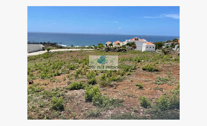 Magnificent Flat Land Full Sea View Oyster Pond / Flat Land