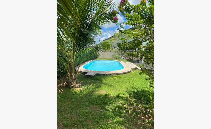 Maison pour famille avec 2 enfants à Kourou avec p