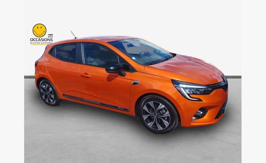 Renault Clio 1.6 E-Tech 140