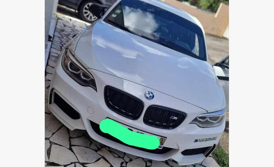BMW 218i pack m boîte auto