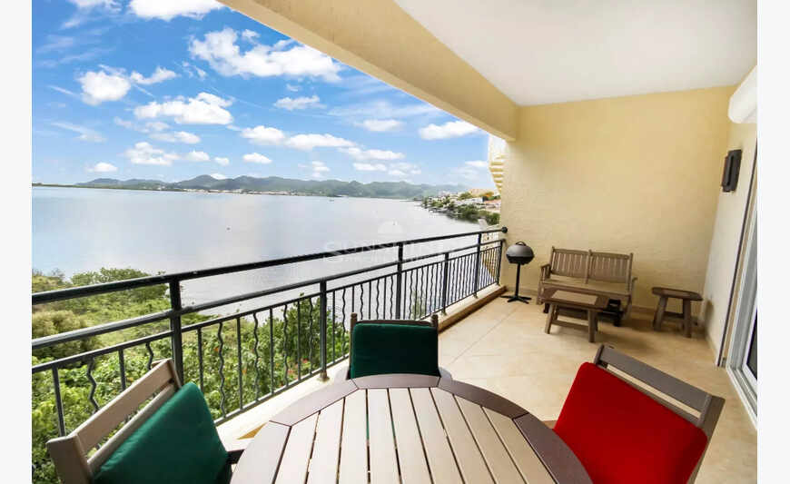 Spacious 2 bedroom condo with total privacy!