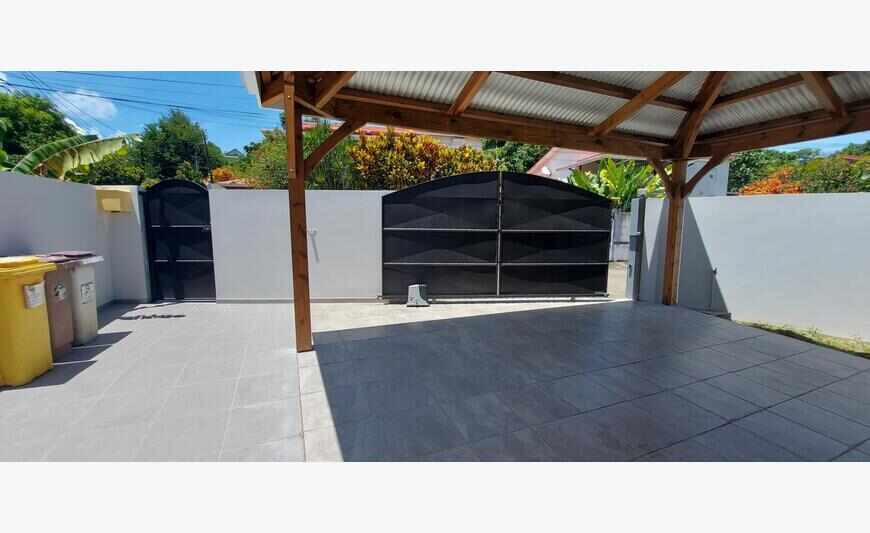 F4 en Rdc avec entrée privative et...