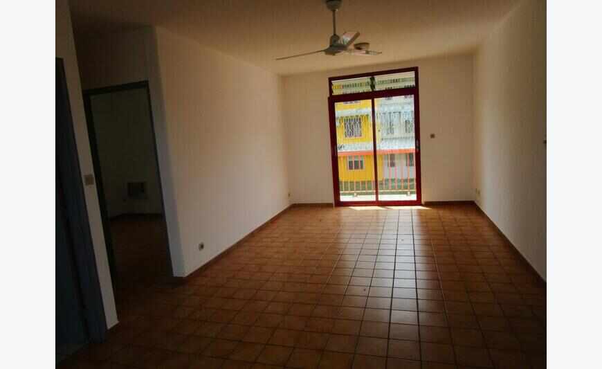 Kourou : grand appartement avec 2...