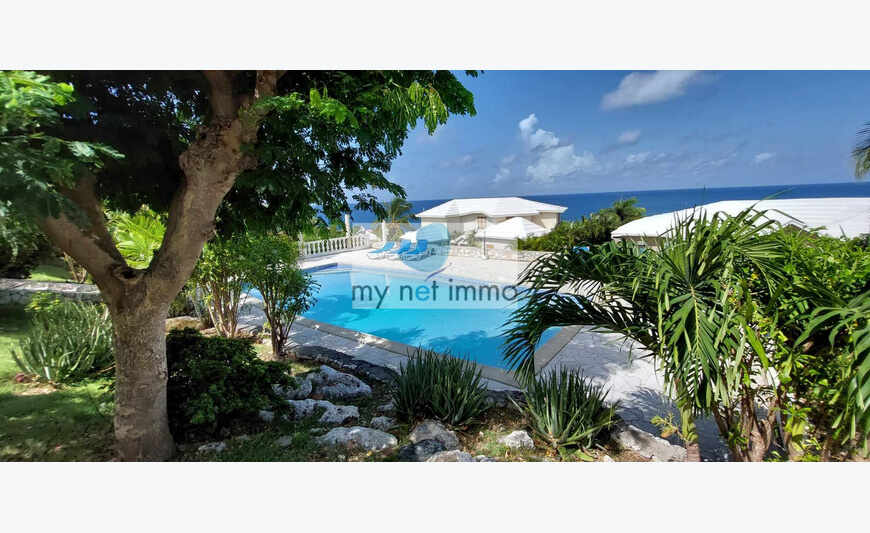 SINT MAARTEN - VILLA 3 CHAMBRES VUE MER PISCINE COMMUNE