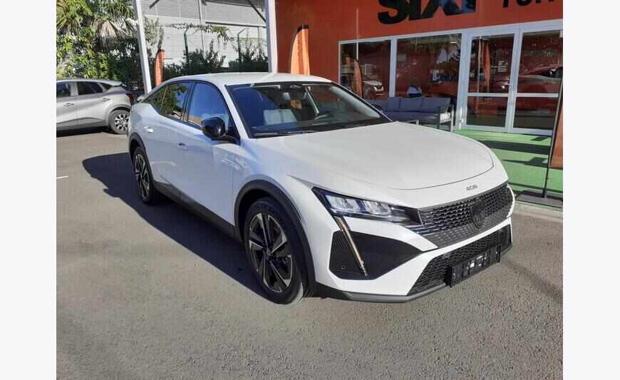 PEUGEOT 408