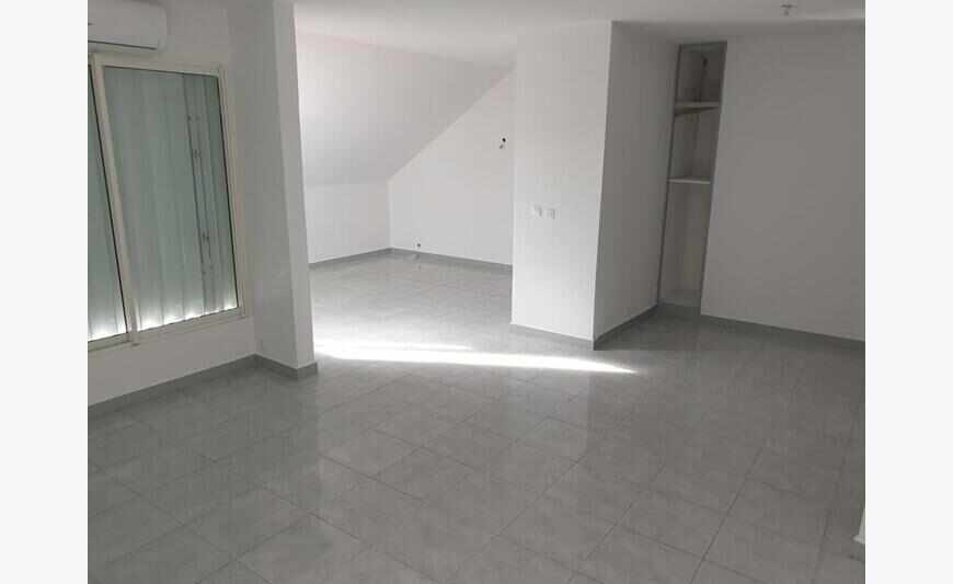 Sous compromis Appartement 1 pièce(s) 75 m2