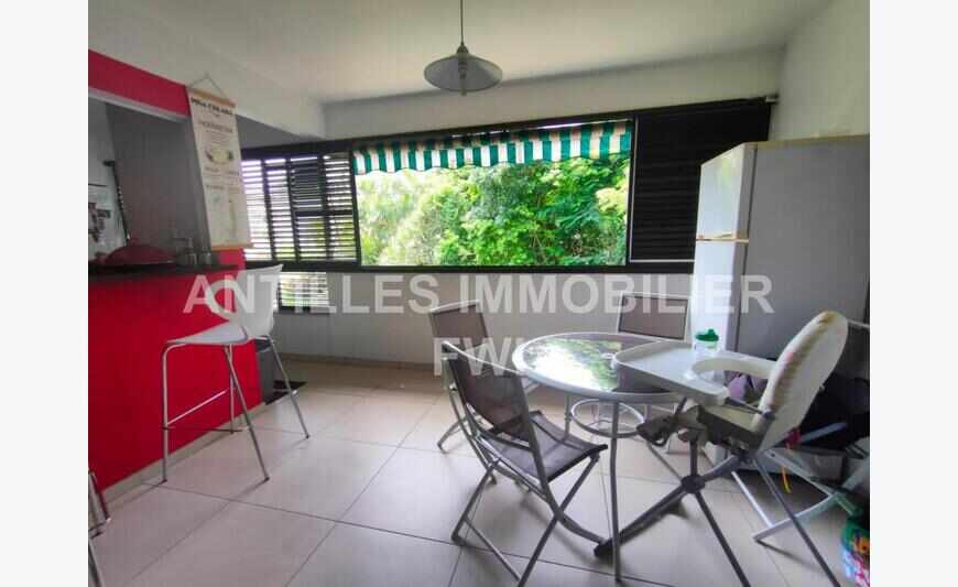 Fort De France: A deux pas du couvent de Cluny: Bel