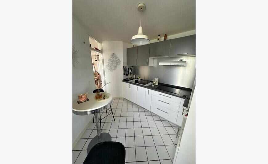 À Kourou, grand appartement avec 2 chambres à acheter