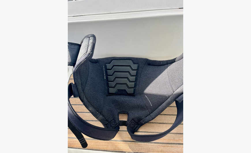 Kite surfing harness. Mystic