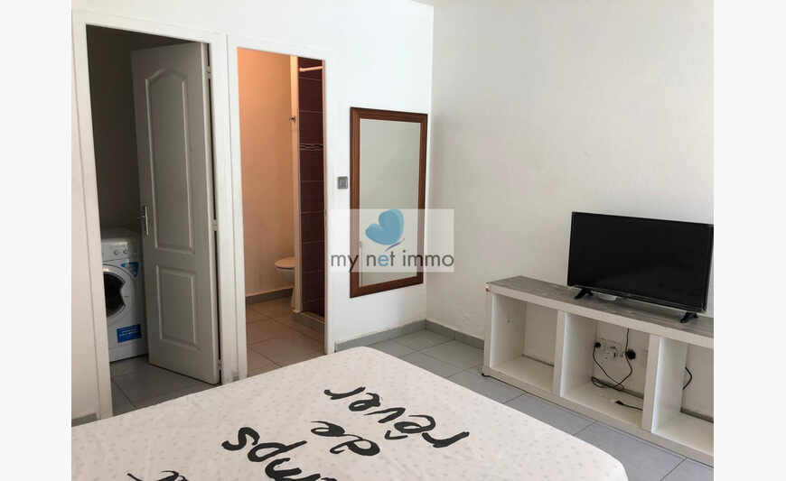 Studio à louer Bas du Fort