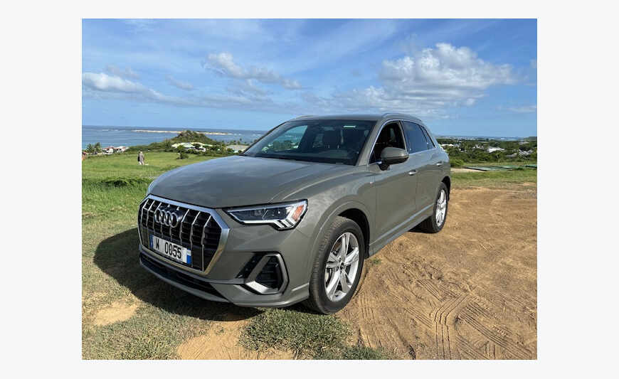 AUDI Q3 S line progressive Quattro