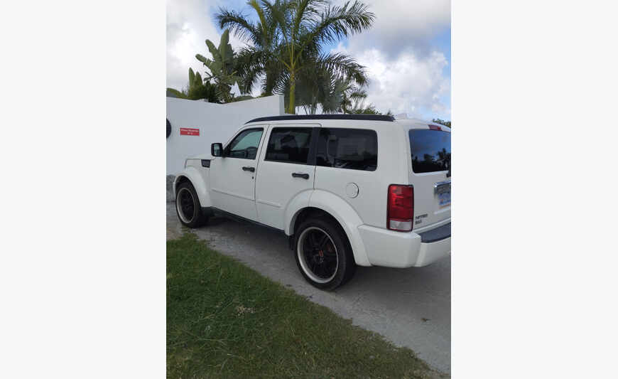 Dodge Nitro SLT 6 cilindros