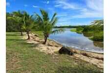 1 Ha Land To Build With Caretaker'S House