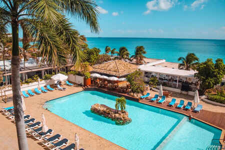 1 BEDROOM 2 BATHROOMS LAGGON VIEW