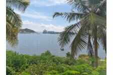 Sous promesse de ...Oyster Pond...Vue lagon magnifique