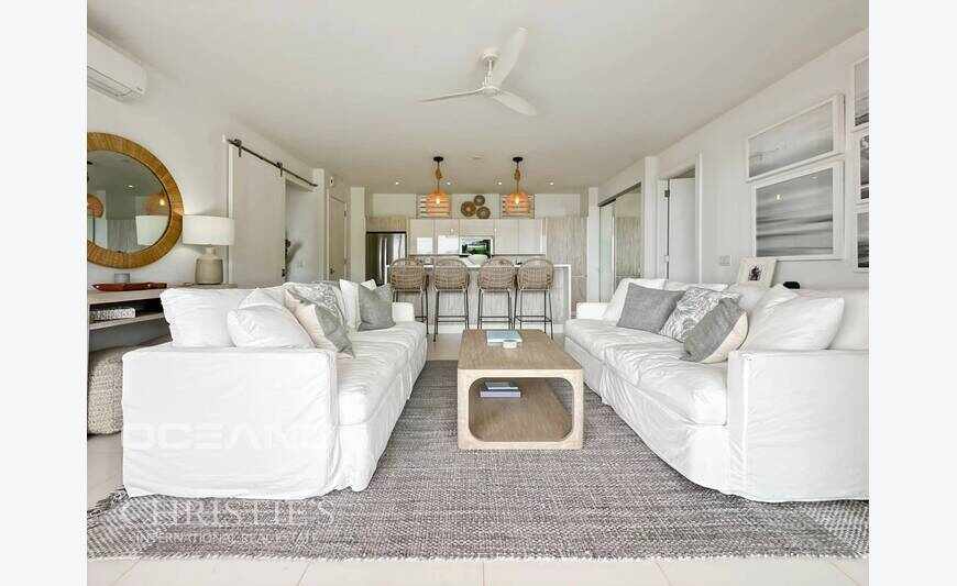 Luxury 2 Bedroom Condo With Ocean View