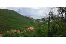 Terrain côté hollandais : Oyster Pond