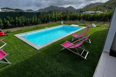 Recent villa with private swimming pool and garden on the