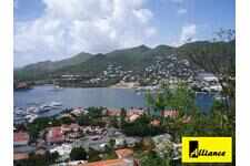 Terrain vue mer splendide coté hollandais Simpson Bay