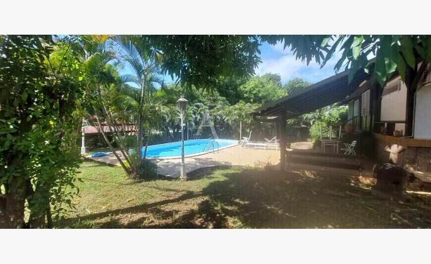 Maison meublé 220 m2 avec piscine proximité plage de Montabo