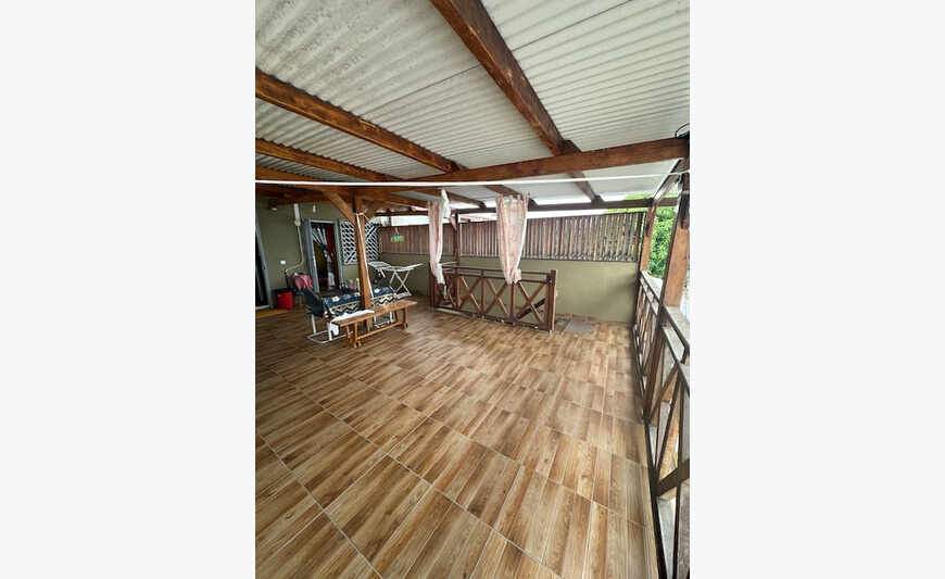 À Kourou, maison avec terrasse 2 chambres