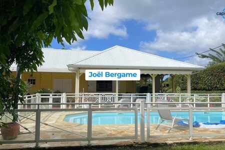 Coup de cœur pour cette magnifique maison de plain pied avec