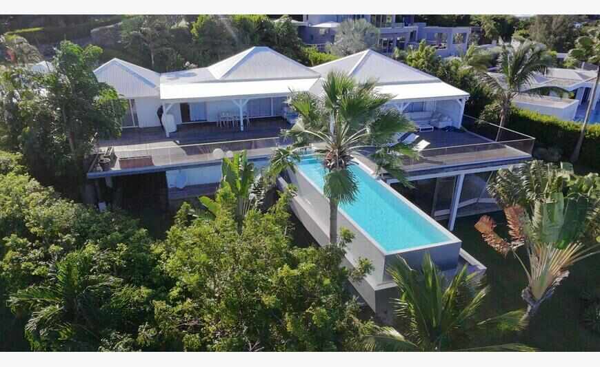 Villa haut de gamme avec vue mer sur 2000 m² de terrain