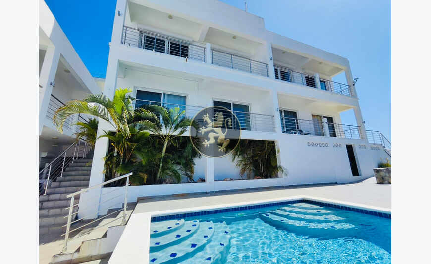 Sint Maarten Bliss met dit stijlvolle 4BR appartement