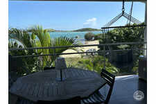 Dúplex con espléndida vista a la isla Pinel 239 000