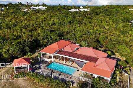 Bali Villa - Vista al mar - Tierras bajas